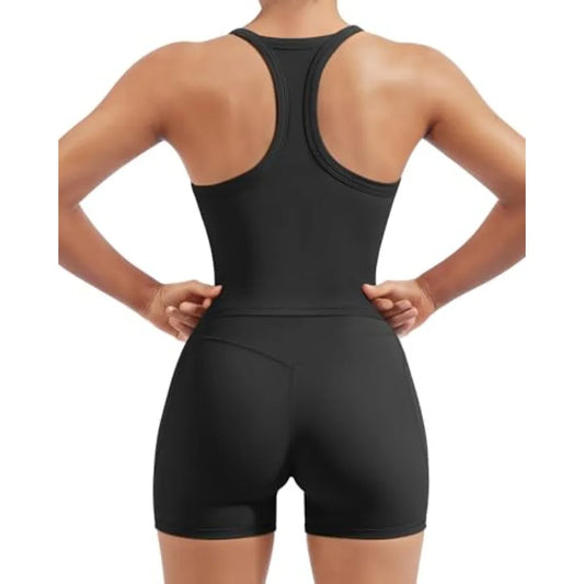 Two Piece Workout Set With Pockets And Built In Bra
